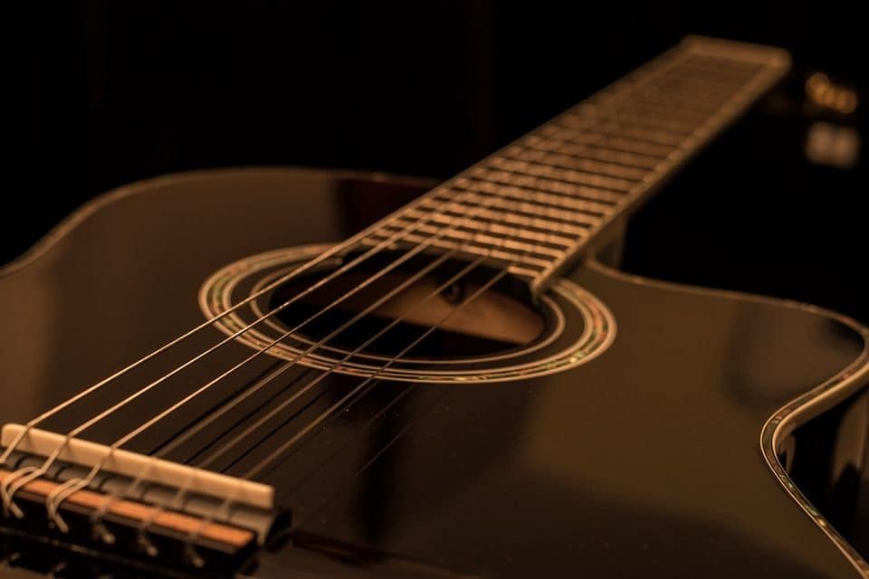 Guitar-1159505 960 720